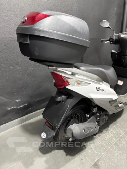 LINDY 125 CBS