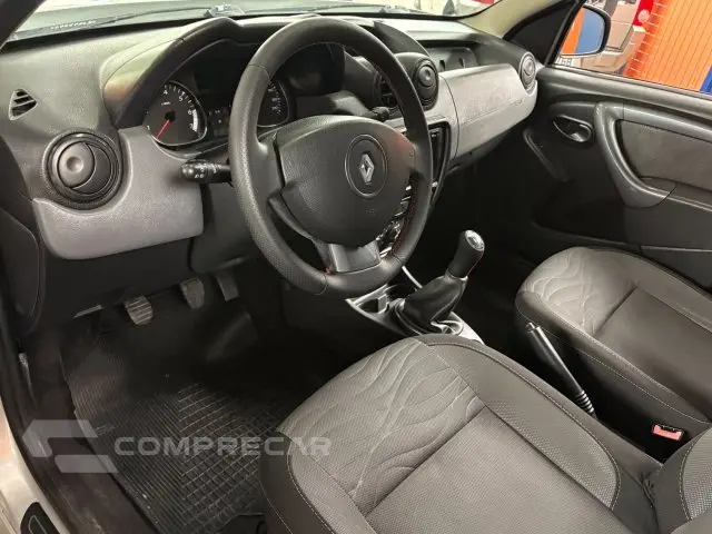 DUSTER - 1.6 DYNAMIQUE 4X2 16V 4P MANUAL