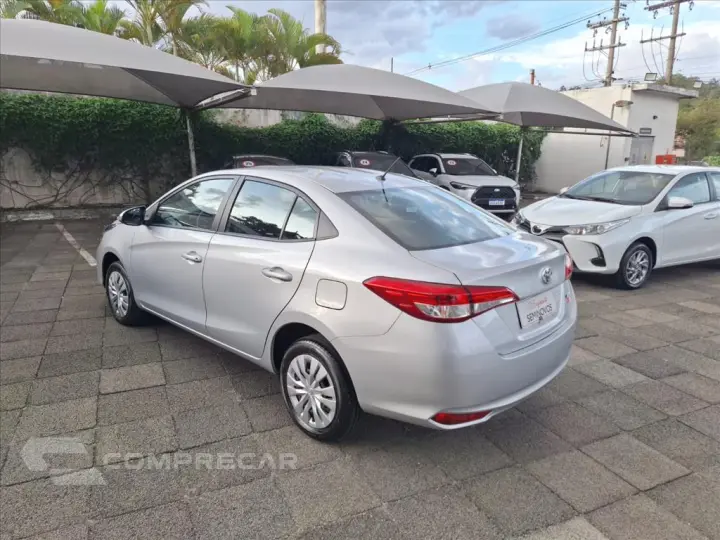 YARIS 1.5 16V FLEX SEDAN XL MULTIDRIVE