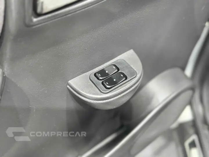 CELTA 1.0 MPFI LT 8V FLEX 4P MANUAL