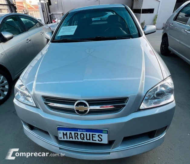 ASTRA 2.0 MPFI Advantage 8V