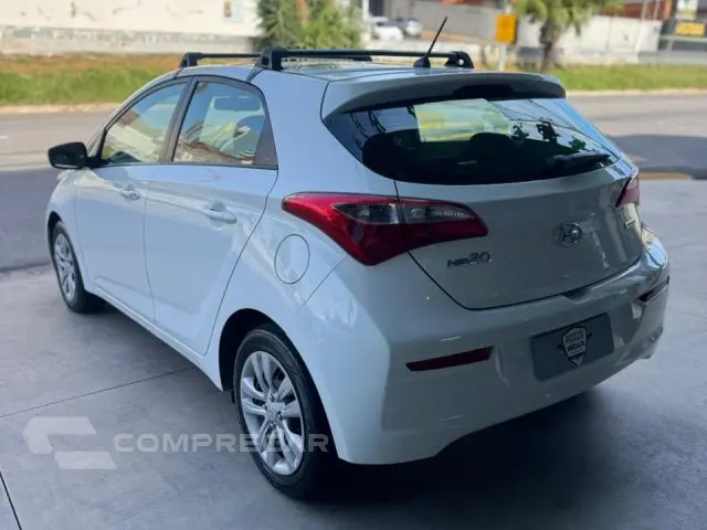 HB20 - 1.6 COMFORT PLUS 16V 4P AUTOMÁTICO