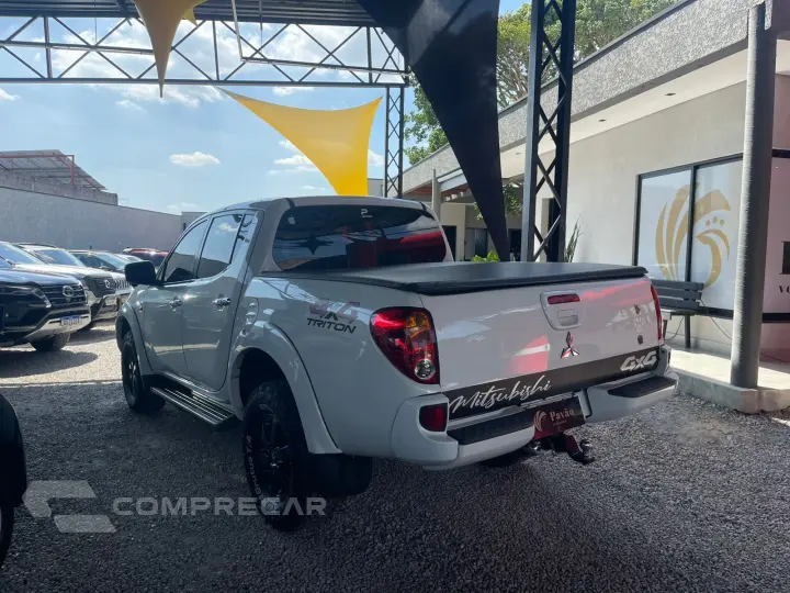 L200 2.5 4X4 CD 8V Turbo