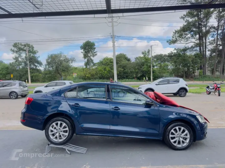 Jetta 2.0 4P CONFORTLINE FLEX