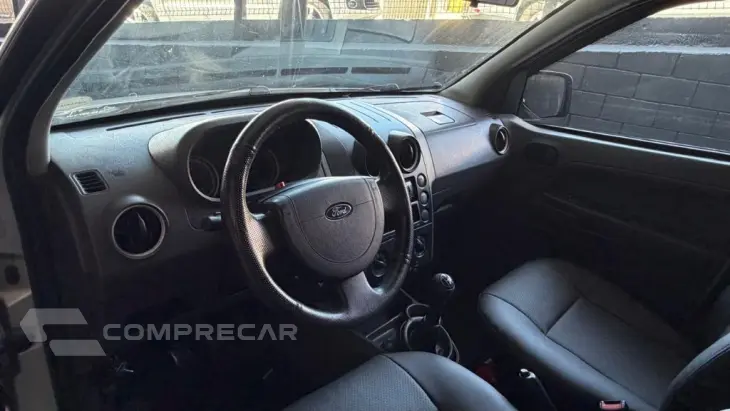 EcoSport XLS 1.6/ 1.6 Flex 8V 5p