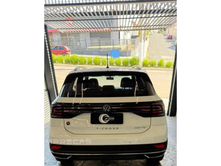 T-CROSS 1.0 200 TSI TOTAL FLEX COMFORTLINE AUTOMÁTICO