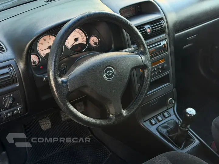 Astra Advantage 2.0 MPFI 8V FlexPower 5p