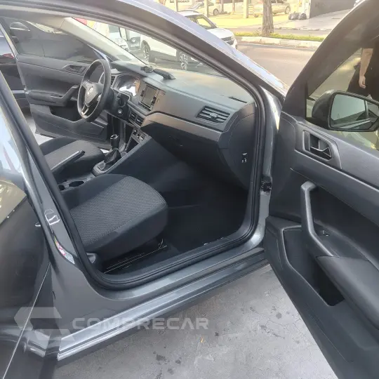 Volkswagen Polo 1.6 MSI Flex 5P