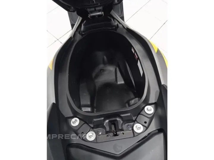 NMAX CONNECTED 160 SE ABS