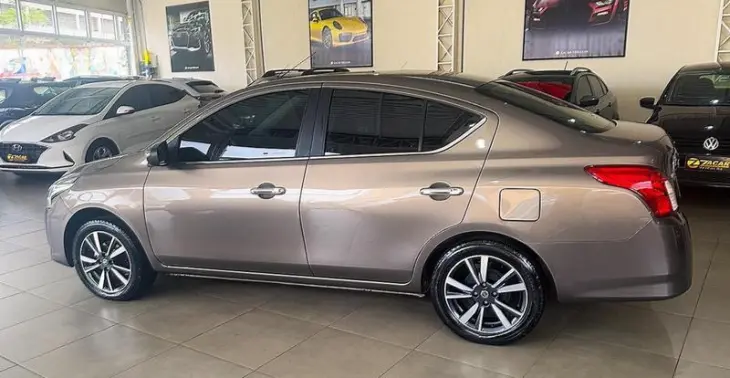 VERSA 1.6 SL CVT 16V 4P AUTOMATICO