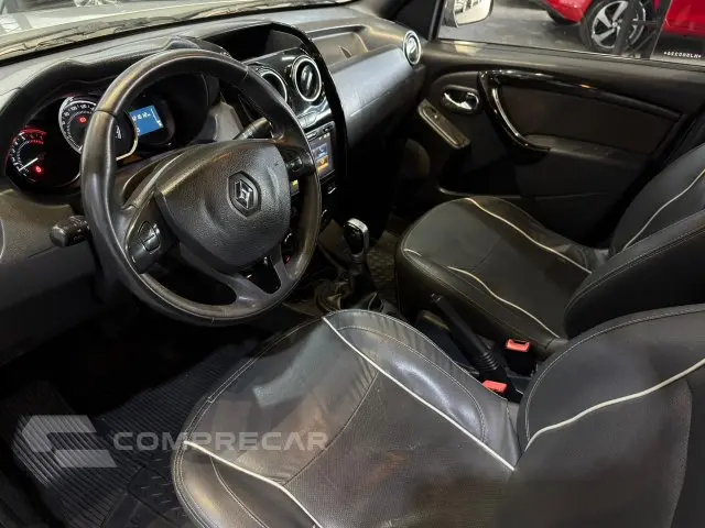 DUSTER OROCH - 2.0 16V DYNAMIQUE 4P AUTOMÁTICO