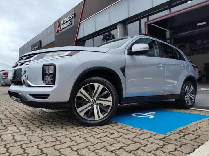 OUTLANDER 2.0 Mivec Sport HPE