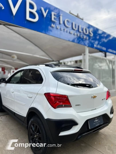 ONIX HATCH ACTIV 1.4 8V Flex 5P Aut.