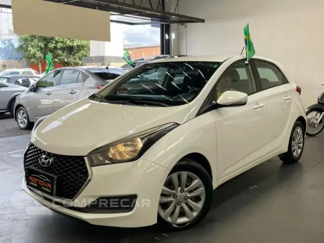 HB20 - 1.0 COMFORT PLUS 12V 4P MANUAL