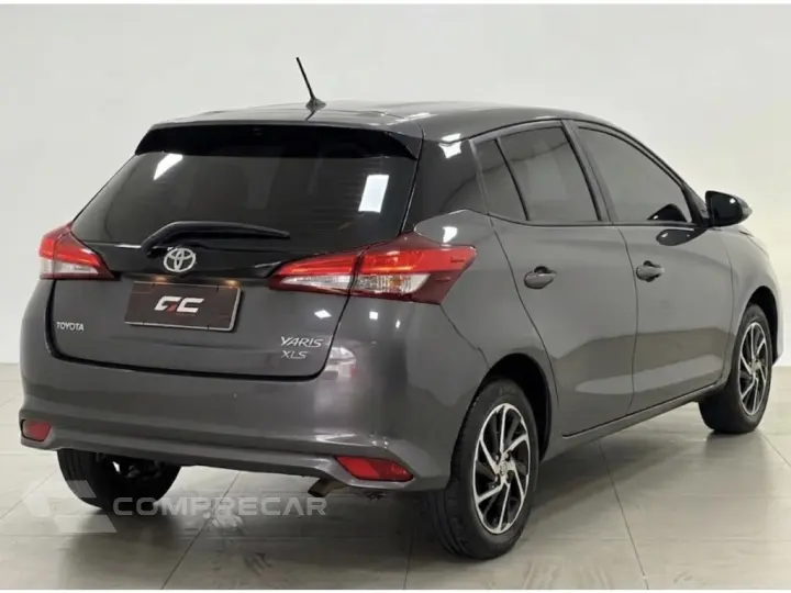 YARIS 1.5 16V FLEX SEDAN XLS CONNECT MULTIDRIVE
