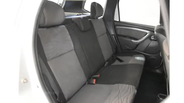 DUSTER - 2.0 DYNAMIQUE 4X2 16V 4P AUTOMÁTICO