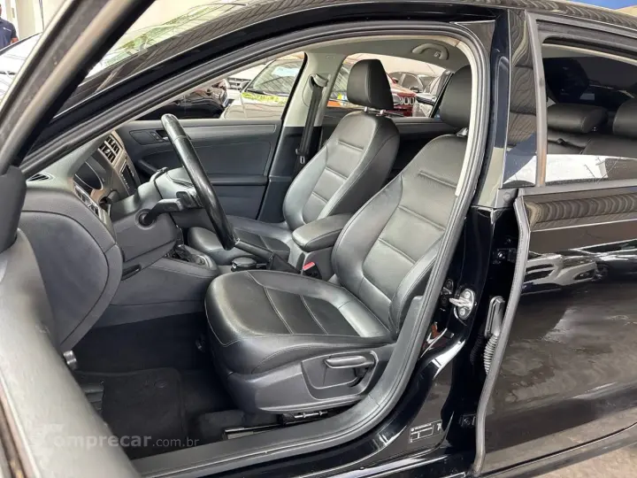 JETTA Comfortline 1.4 TSI 16V 4p Aut.