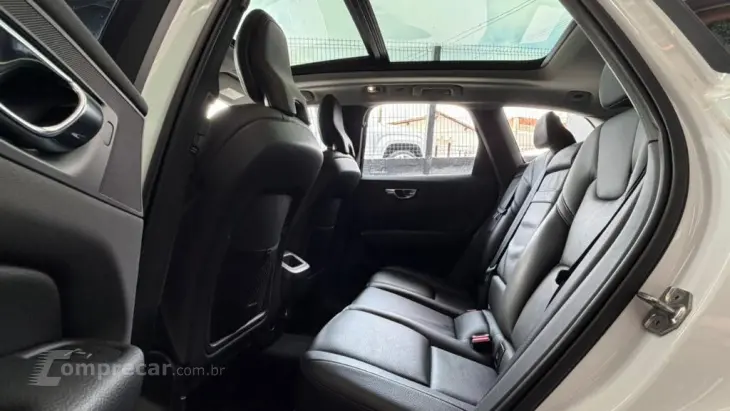 XC 60 T-5 MOMENTUM 2.0 254cv AWD 5p