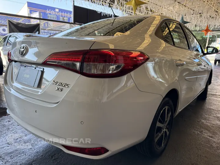 YARIS 1.5 16V Sedan XS Connect