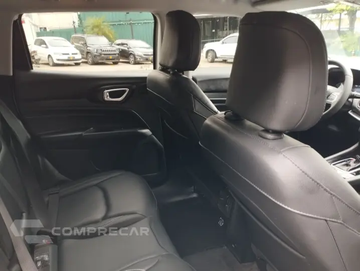 Compass 1.3 16V 4P FLEX LONGITUDE T270 TURBO AUTOMÁTICO