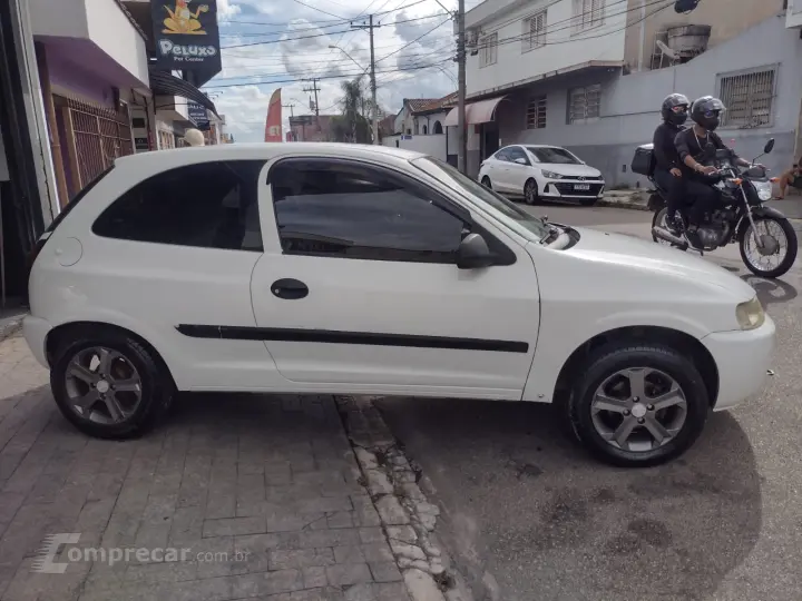 CELTA 1.0 MPFI Spirit 8V