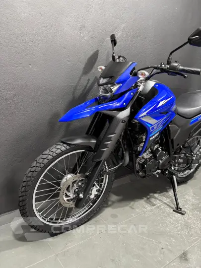 LANDER 250 ABS
