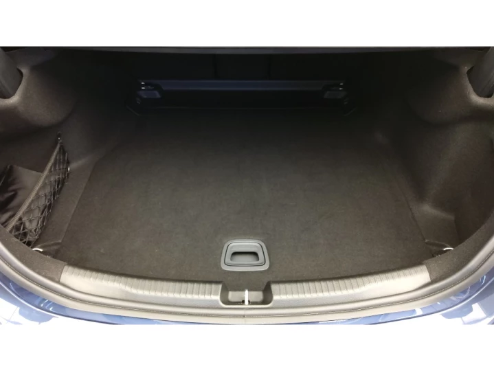 C 300 2.0 EQ BOOST HÍBRIDO AMG LINE 9G-TRONIC