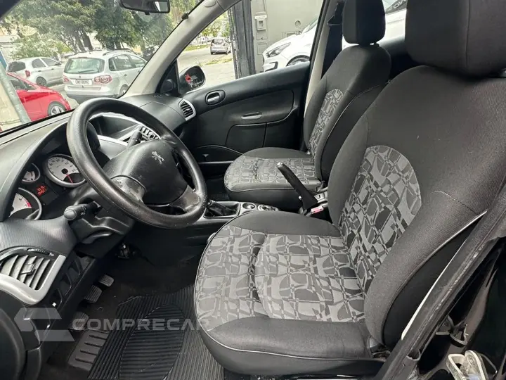 207 1.4 Xr 8V Flex 4P Manual