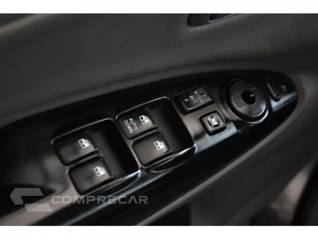 TUCSON - 2.0 MPFI GLS 16V 143CV 2WD 4P AUTOMÁTICO