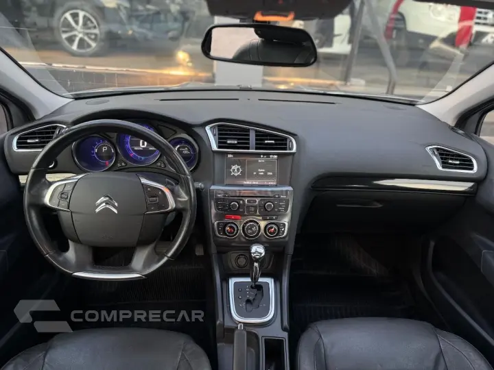 C4 LOUNGE Exclusive 1.6 Turbo Flex Aut.