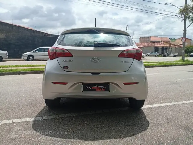 HB20 - 1.6 COMFORT PLUS 16V 4P MANUAL