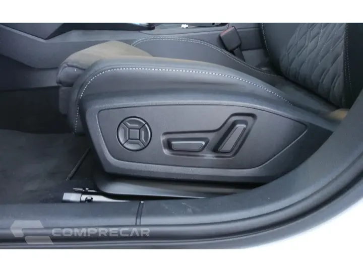 A3 2.0 40 TFSI GASOLINA SPORTBACK PERFORMANCE BLACK S-TRONIC