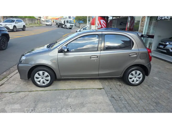ETIOS 1.5 XS 16V FLEX 4P AUTOMÁTICO
