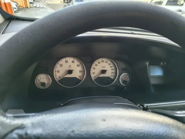 ZAFIRA - 2.0 MPFI COMFORT 8V 4P MANUAL