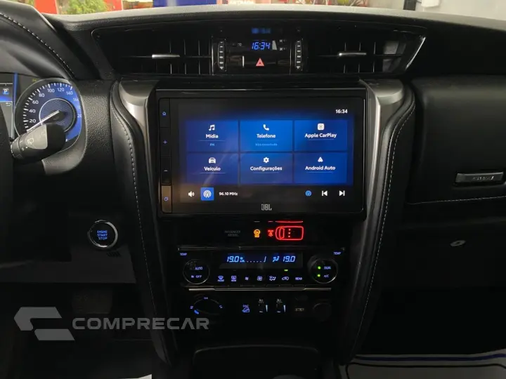 Hilux SW4 SRX Plat. 4x4 2.8 TB Die. Aut.