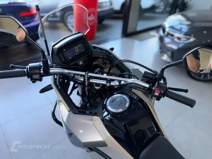 XRE SAHARA 300 ADVENTURE