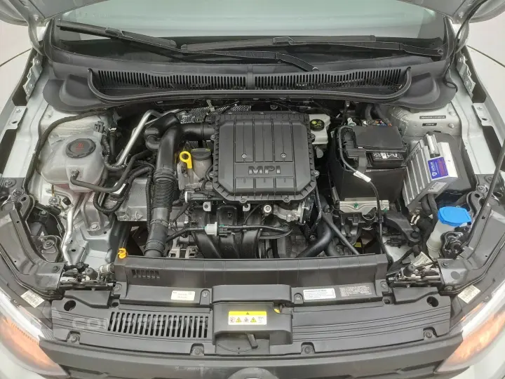 POLO 1.0 MPI TRACK MANUAL