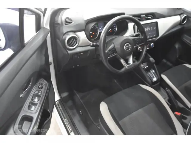 VERSA - 1.6 16V SENSE XTRONIC