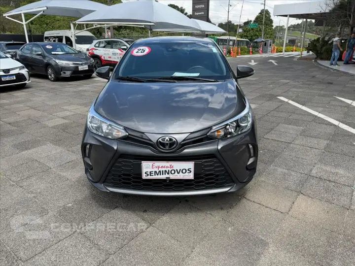 YARIS 1.5 16V FLEX SEDAN XS MULTIDRIVE
