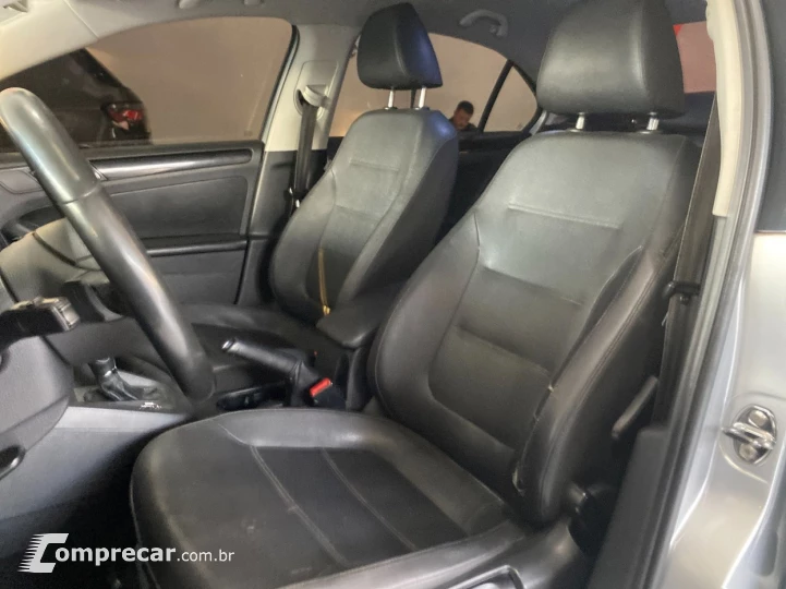 JETTA 2.0 COMFORTLINE 120CV VOLKSWAGEN