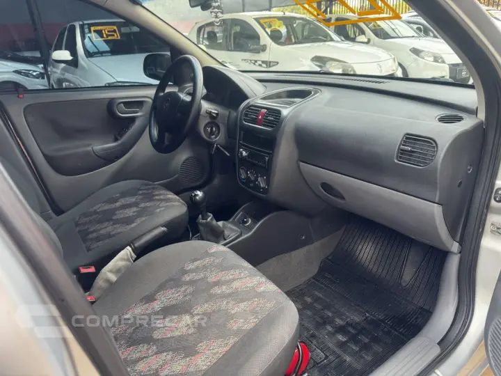 Corsa Hatch 1.0 4P VHC