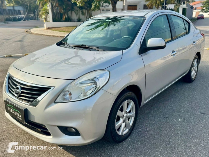 Versa 1.6 16V Flex Sl 4P Manual
