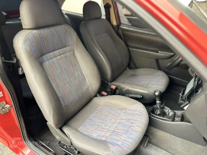 CELTA 1.0 MPFI Life 8V