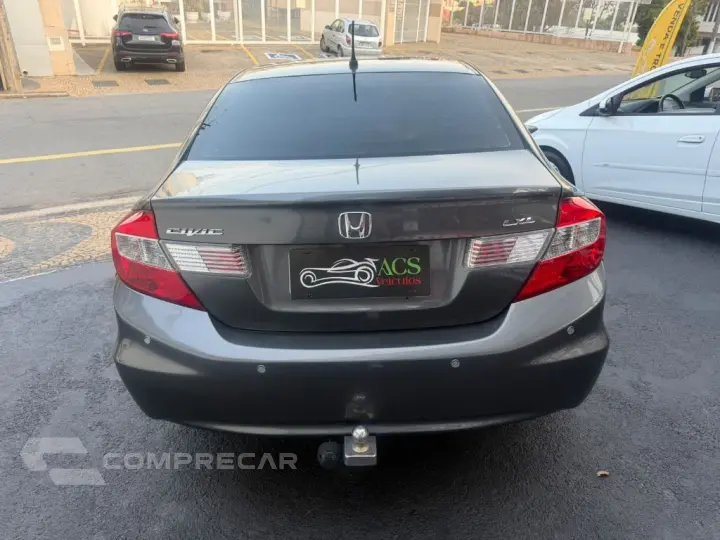 Civic Sed. LXL/ LXL SE 1.8 Flex 16V Aut.