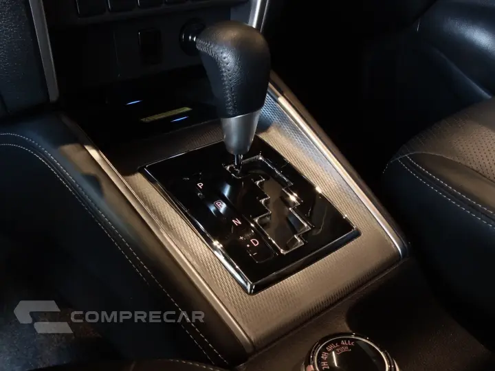 L200 TRITON 2.4 16V Turbo Sport Hpe-s CD 4X4