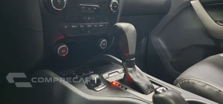 Ranger Limited 3.2 4x4 CD Diesel Aut.