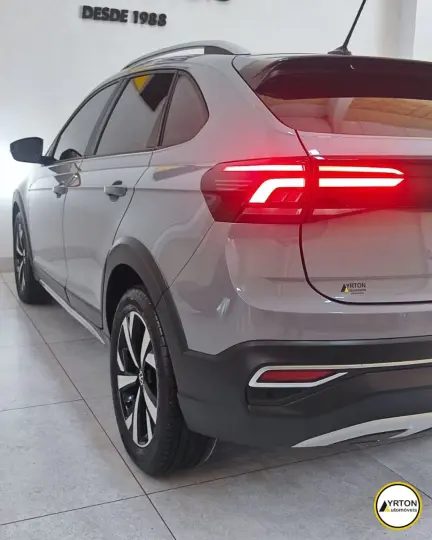 Nivus 1.0 4P FLEX 200 TSI HIGHLINE TURBO AUTOMÁTICO