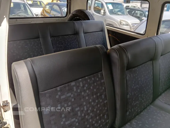 KOMBI