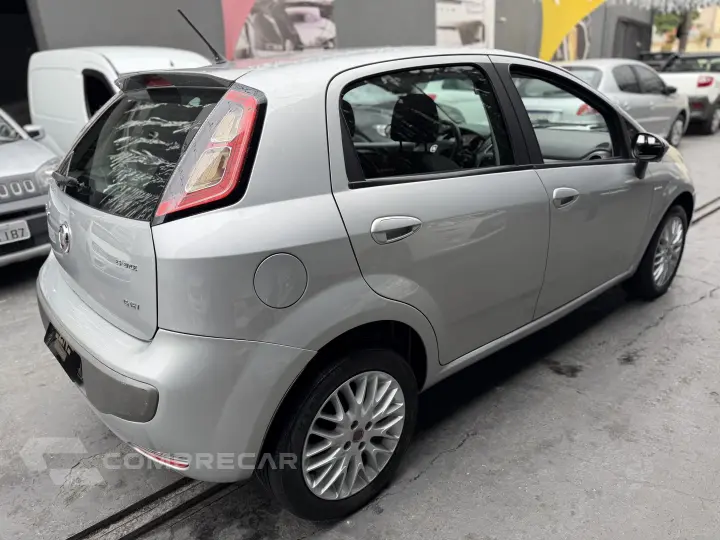 PUNTO 1.6 ESSENCE 16V FLEX 4P AUTOMATIZADO
