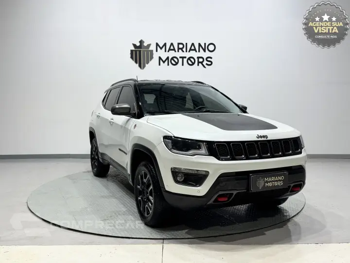 COMPASS 2.0 16V DIESEL TRAILHAWK 4X4 AUTOMÁTICO